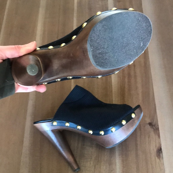 Steve Madden platforms size 7M. Worn once. - Picture 3 of 4